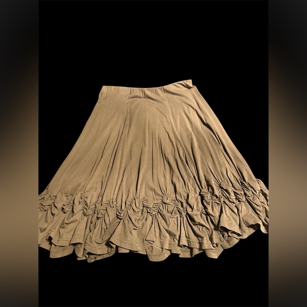 Grey long skirt frill at bottom elastic waist woman’s XL Cora Kenperman solid